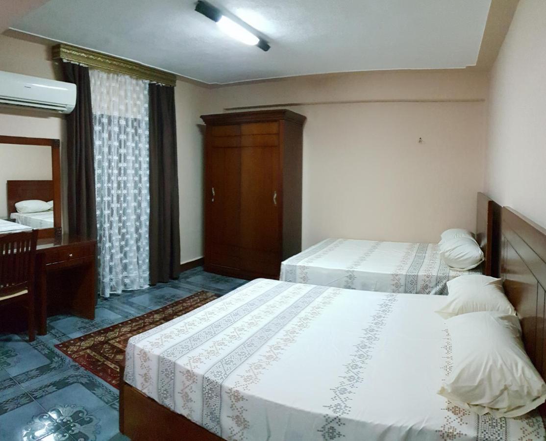 Hotel de apartamente Caesar House