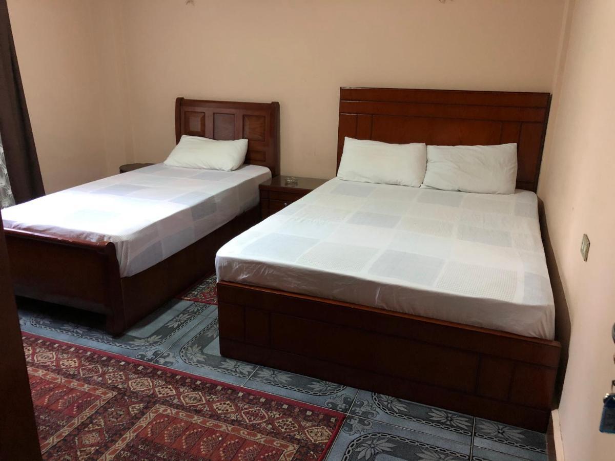 Aparthotel Caesar House
